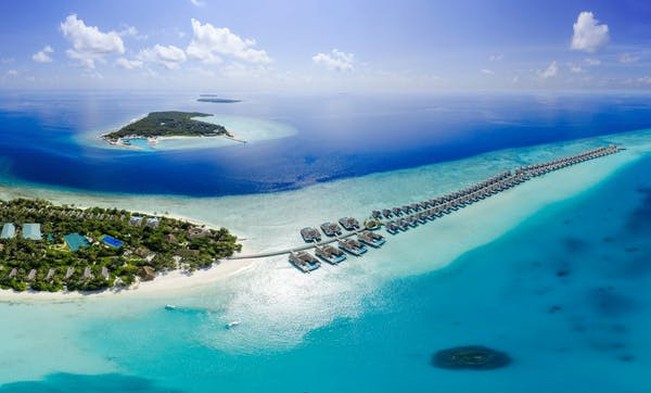 Exclusive Maldives Honeymoon Holiday Packages for an Enthralling Trip