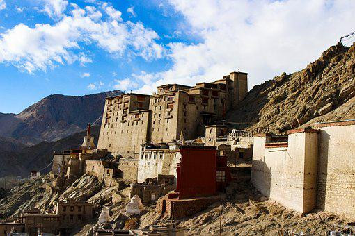 Unique Leh Ladakh Tour Package With Turtuk