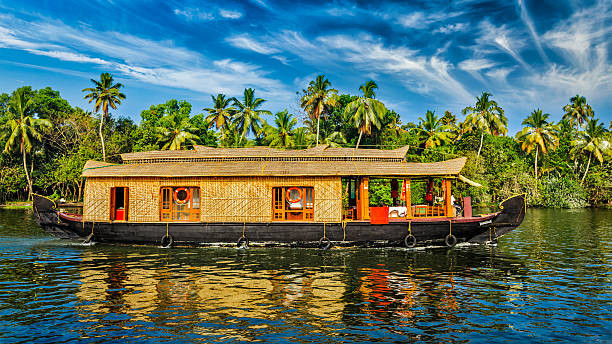 Top 5 Nights 6 Days Kerala Family Tour Packages For A Refreshing Getaway