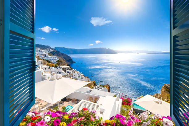 Honeymoon in Santorini: An Unforgettable Trip