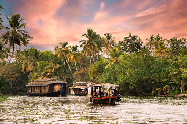 Fanciful Getaway To Astounding Alleppey